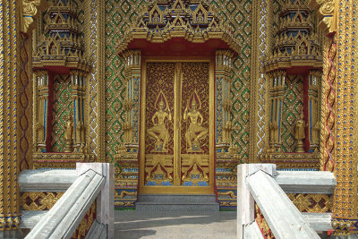 Wat Thung Setthi Ubosot Front Entrance (DTHB1553)