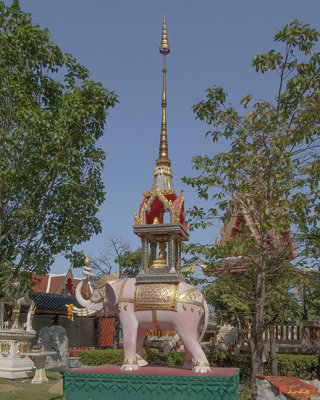 Wat Thung Setthi Elephant Monument (DTHB0673)