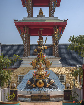 Wat Thung Setthi Phra Rahu and Phra Phirab Figures (DTHB1581)