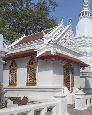 Wat Chumphon Nikayaram Shrine (DTHA0131)