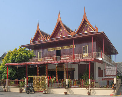 Wat Chumphon Nikayaram Monks Offices (DTHA0135)