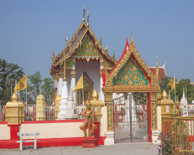 Wat Kampaeng Phra Ubosot and Gate (DTHA0142)