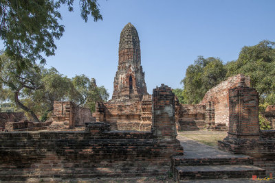 Wat Phra Ram Great Central Prang, Outer Wall and Phra Vihara Ruins (DTHA0163)