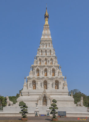 Wat Chedi Liem วัดเจดีย์เหลี่ยม