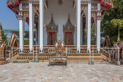 Wat Dan Phra Ubosot Entrance (DTHB1750)