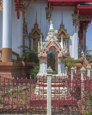Wat Dokmai Phra Ubosot Boundary Stone (DTHB1779)