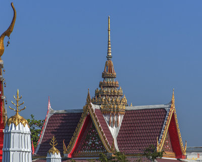 Wat Bukkhalo Spire and Gables (DTHB1823)