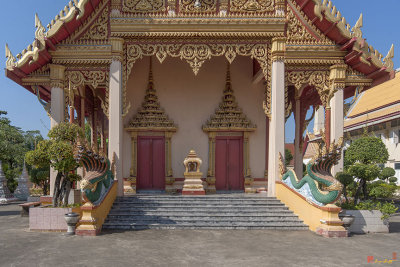 Wat Ruak Phra Ubosot Entrance (DTHSP0127)