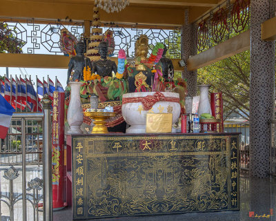 Wat Bang Phueng King Taksin Shrine (DTHSP0106)