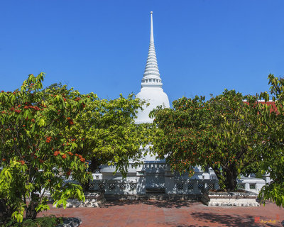 Wat Prot Ket Chettharam Singhalese-style Chedi (DTHSP0119)