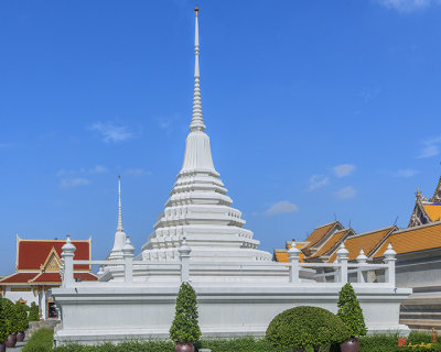 Wat Pariwas Chedi (DTHB1949)