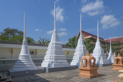 Wat Srisudaram Phra Ubosot Chedi (DTHB1975)