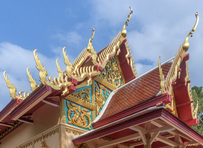 Wat Uthai Tham Phra Ubosot Gables (DTHCP0050)