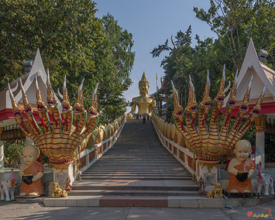 Wat Phra Yai Stairway to Sukothai Walai-Cholatharn Buddha (DTHCB0001)