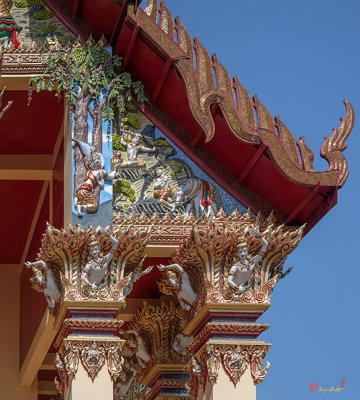Wat Pho Samphan Phra Ubosot Gable (DTHCB0067)