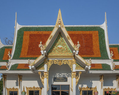 Wat Chaimongkron Wihan of Three Honored Monks Gable (DTHCB0101)