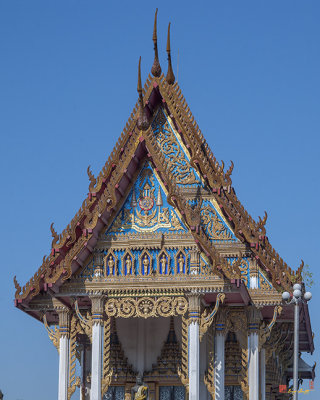Wat Sawangfa Pruetaram Phra Ubosot Gable (DTHCB0107)