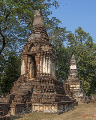 Wat Chedi Ched Thaeo Subsidiary Chedi (DTHST0140)