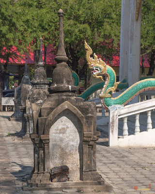 Wat Ban Na Phra Ubosot Boundary Stone Shrines (DTHST0183)