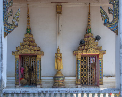 Wat Kam Phaeng Ngam Phra Ubosot Entrance (DTHST0242)