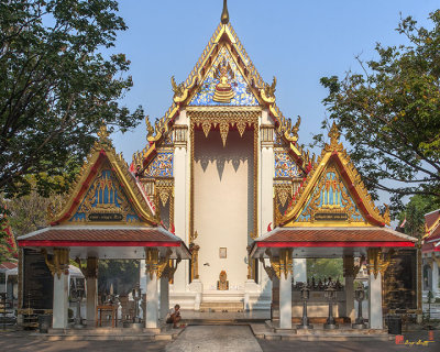 Wat Nakon Sawan Shrines (DTHNS0009)
