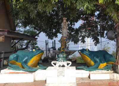 Wat Woranat Bonphot Kao Kob Quan Yin Shrine (DTHNS0044)