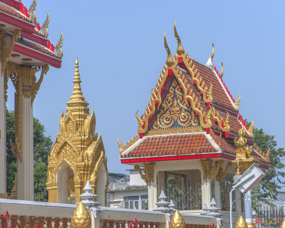 Wat Phrom Chariyawat Phra Ubosot Boundary Stone and Wall Pavilion (DTHNS0125)