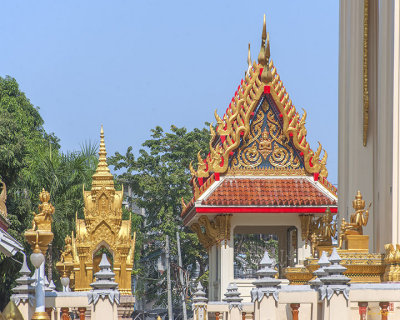Wat Phrom Chariyawat Phra Ubosot Boundary Stone and Wall Pavilion (DTHNS0127)