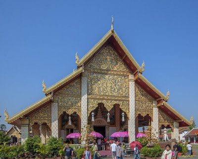 Wat Phra That Hariphunchai Wihan Luang (DTHLU0001)