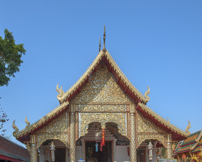 Wat Phra That Hariphunchai South Buddha Wihan Gable (DTHLU0017)