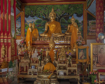 Wat Khi Lek Wihan Luang Buddha Images (DTHLU0142)