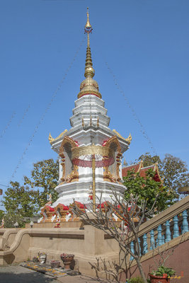 Wat Rong Sao Phra That Chedi (DTHLU0171)