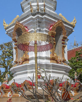 Wat Rong Sao Phra That Chedi Umbrella (DTHLU0173)