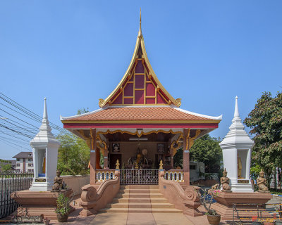 Wat Mae San Ban Luk Buddha Shrine (DTHLU0201)