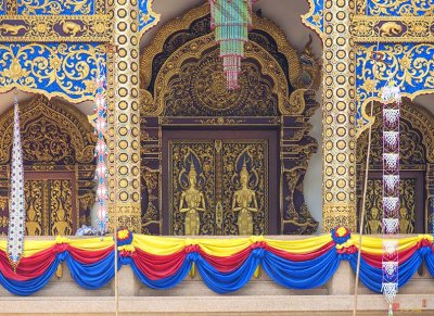 Wat Mae San Pa Daet Wihan Luang Entrance (DTHLU0211)
