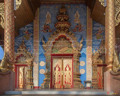 Wat Kamphaeng Ngam Phra Wihan Entrance (DTHCM0994)