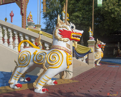 Wat Kantharam Phra Wihan Lion Guardians (DTHCM1019)