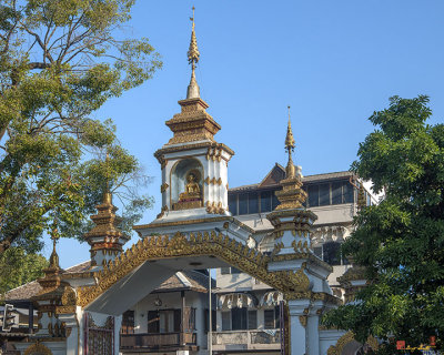 Wat Upakhut Temple Gate (DTHCM1115)