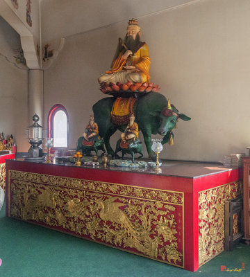 San Jao Samphothi Yan Altar (DTHB2010)