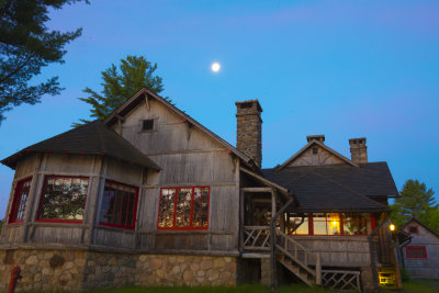 Moon over Dining Hall