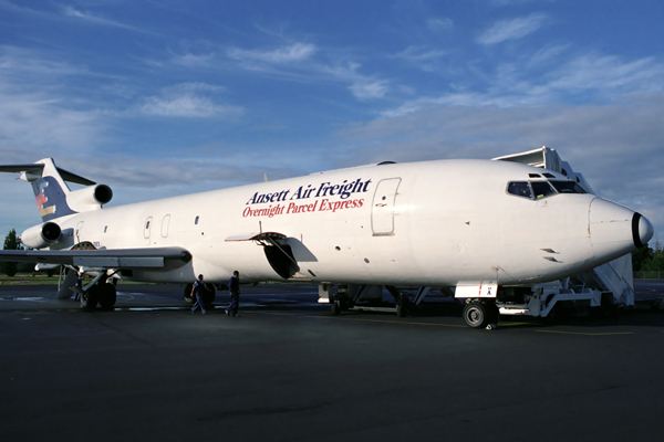 ANSETT AIR FREIGHT BOEING 727 200F HBA RF 191 23.jpg