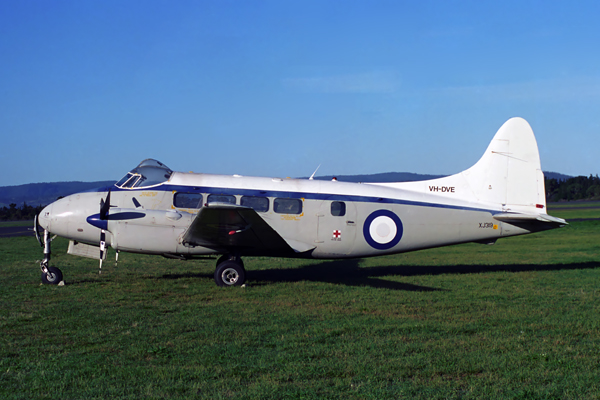 DEHAVILLAND DOVE HBA RF 870 36.jpg