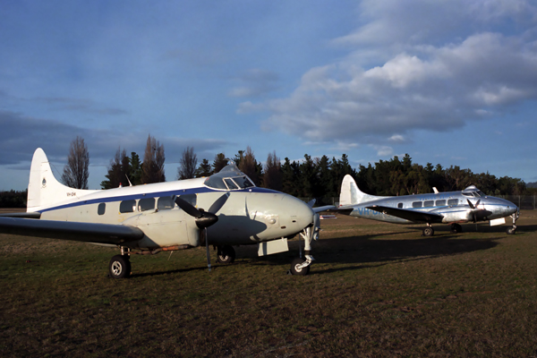 DEHAVILLAND DOVES HBA RF 1151 21.jpg