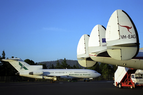 BOEING 727 LOCKHEED CONSTELLATION HBA RF 1452 20.jpg