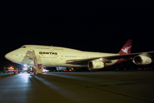 QANTAS BOEING 747 400 HBA RF 1231 3.jpg