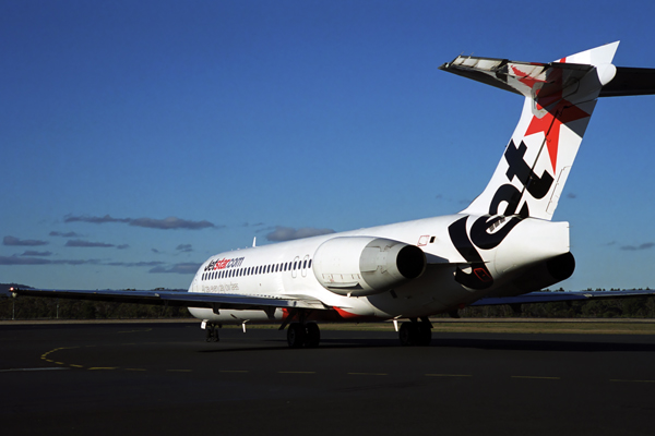 JETSTAR BOEING 717 HBA RF 1884 24.jpg