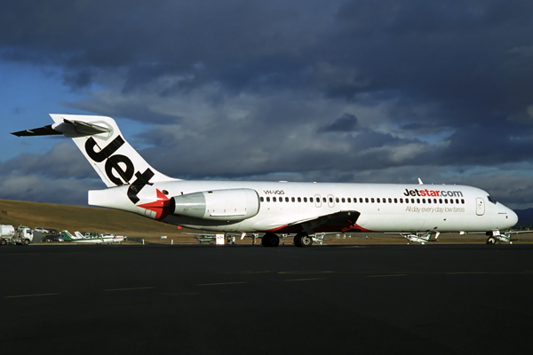 JETSTAR BOEING 717 HBA RF 1929 14.jpg