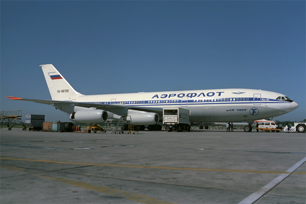 AEROFLOT ILYUSHIN IL86 BJS RF 683 28.jpg