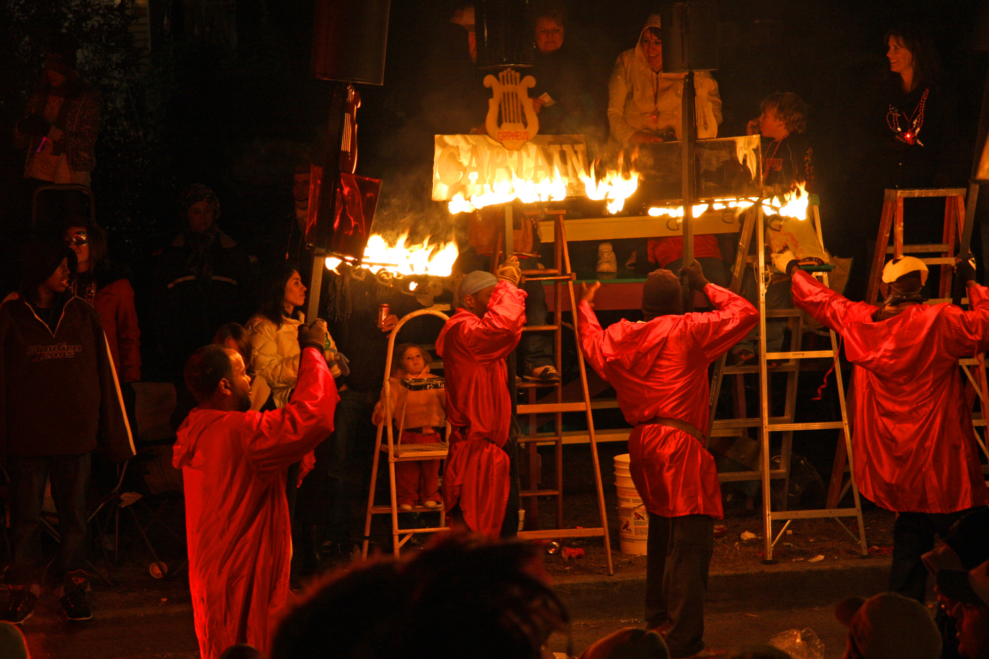 Flambeau Carriers Delight the Crowds
