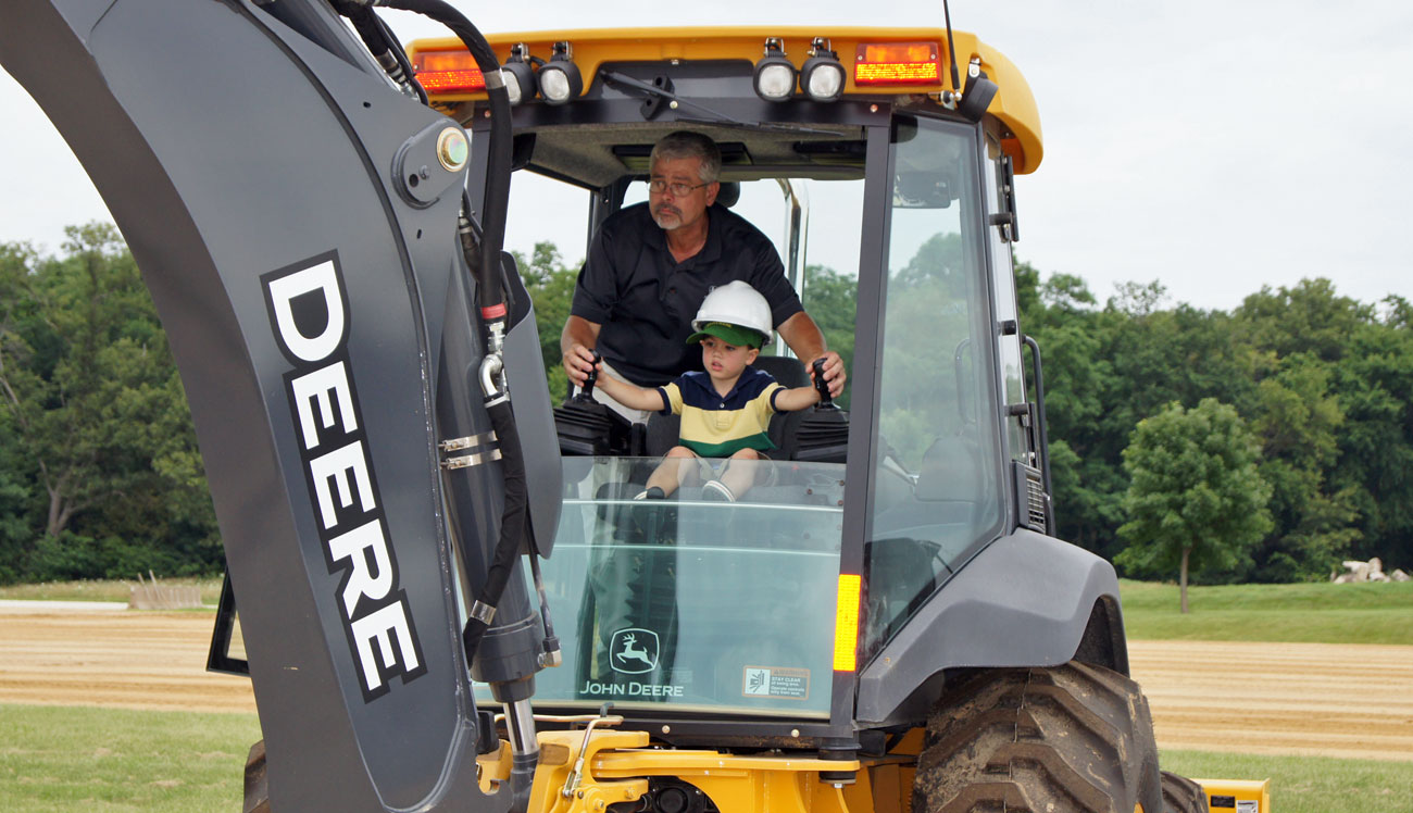 pjDeere.jpg